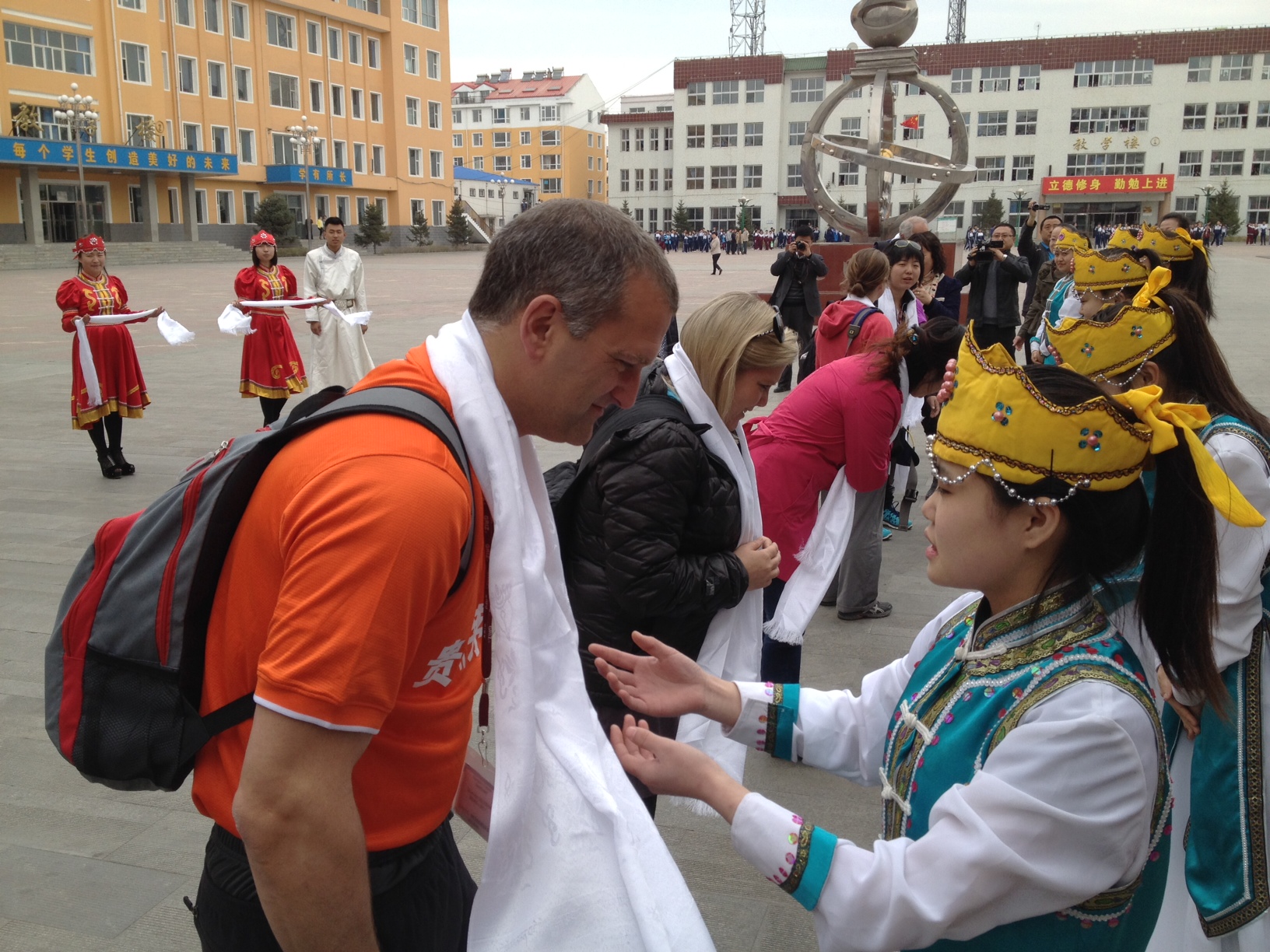 Chinese youth welcome the Sports Diplomacy grantee participants.