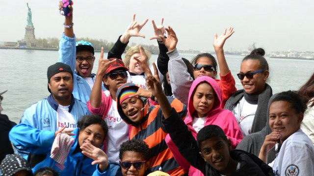 The track and field delegation visits the Statue of Liberty in New York City and takes part in a follow-up discussion on diversity and inclusion.