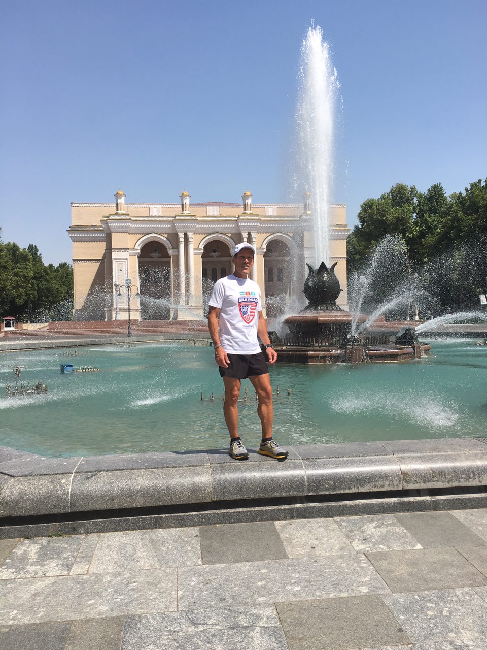 Dean Karnazes in front of opera house