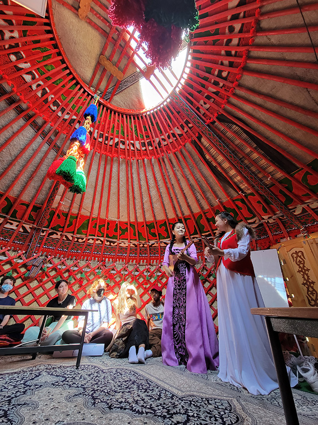 kyrgyz singers in yurt