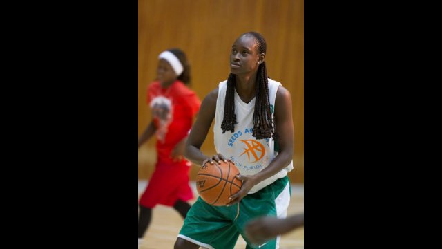 One of the players from Senegal concentrates before a shot.