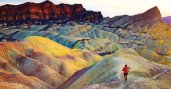 Dean Karnazes running in desert